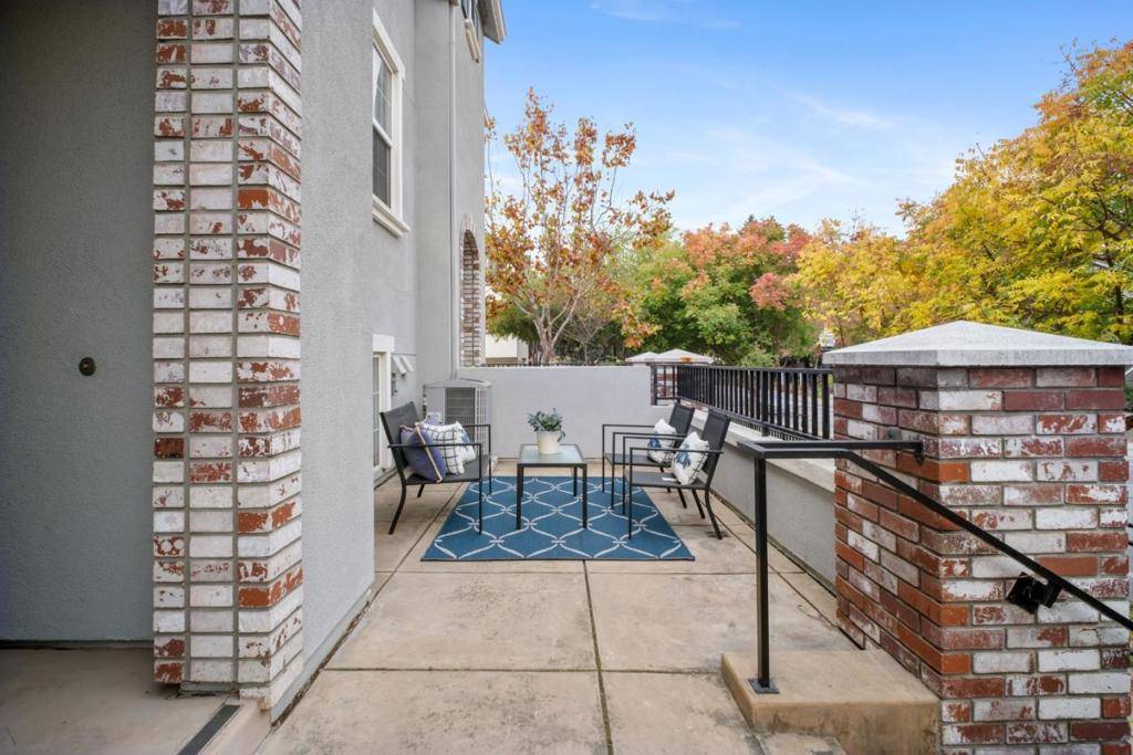 Sunnyvale, CA 94089,557 Montego TER