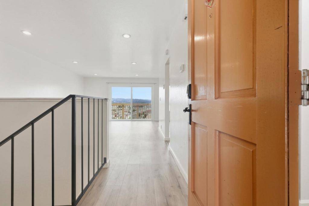 South San Francisco, CA 94080,829 Stonegate DR