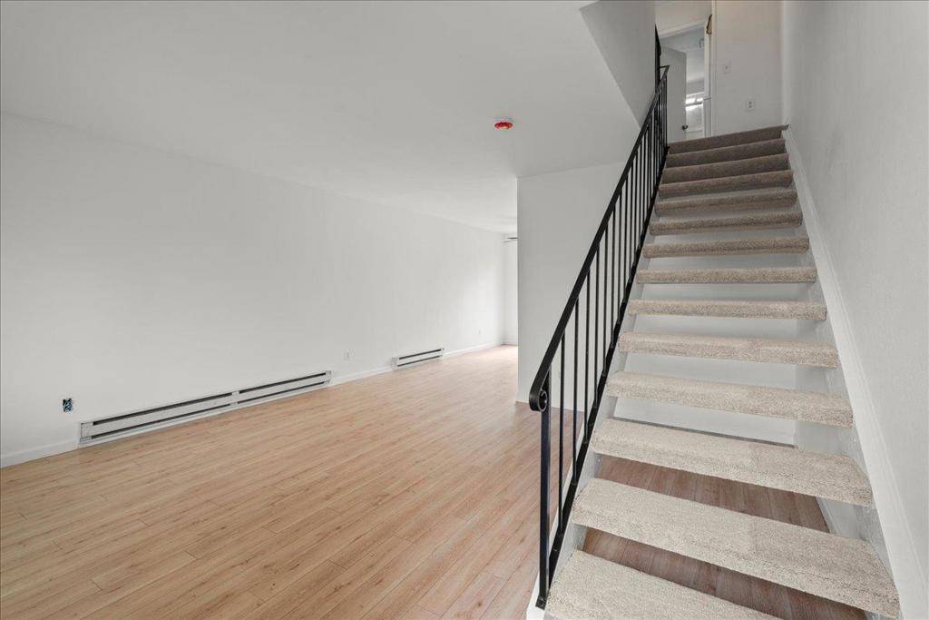 Hayward, CA 94544,27418 Susan PL #3