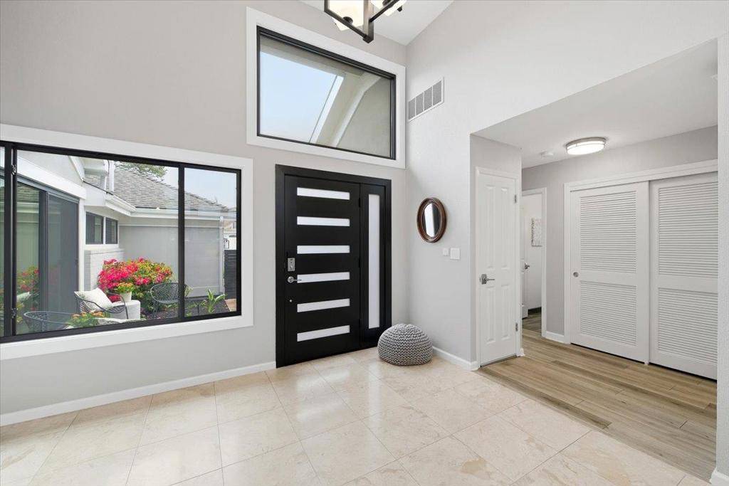 Half Moon Bay, CA 94019,440 Burning Tree CT