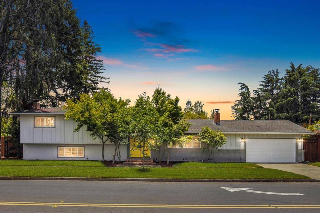 Campbell, CA 95008,1500 E Campbell AVE