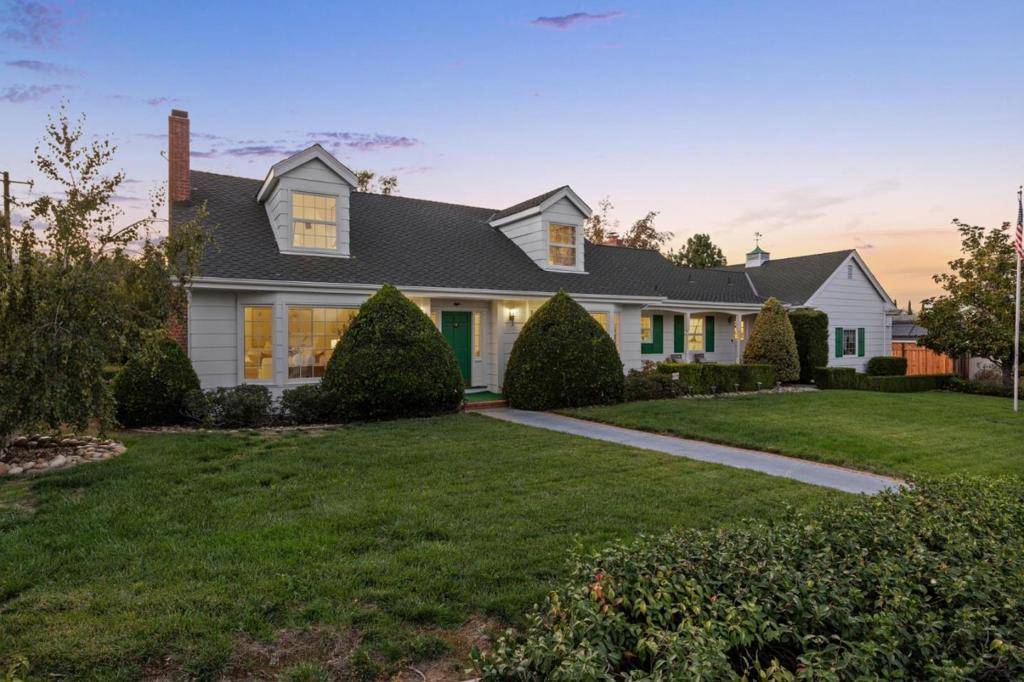 Monte Sereno, CA 95030,15495 Via Caballero