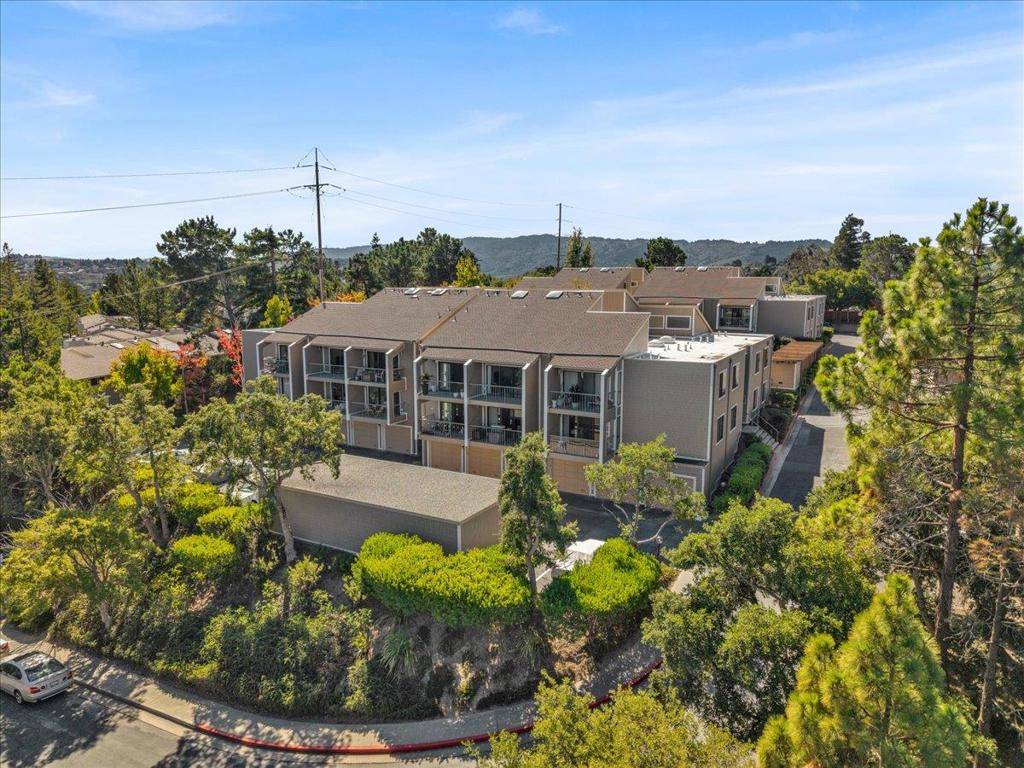 San Mateo, CA 94402,1685 Bayridge WAY #204