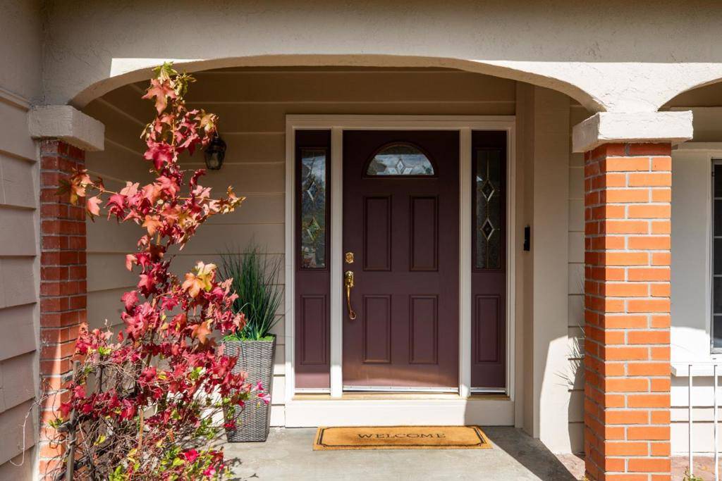 Cupertino, CA 95014,10715 Grapnel PL