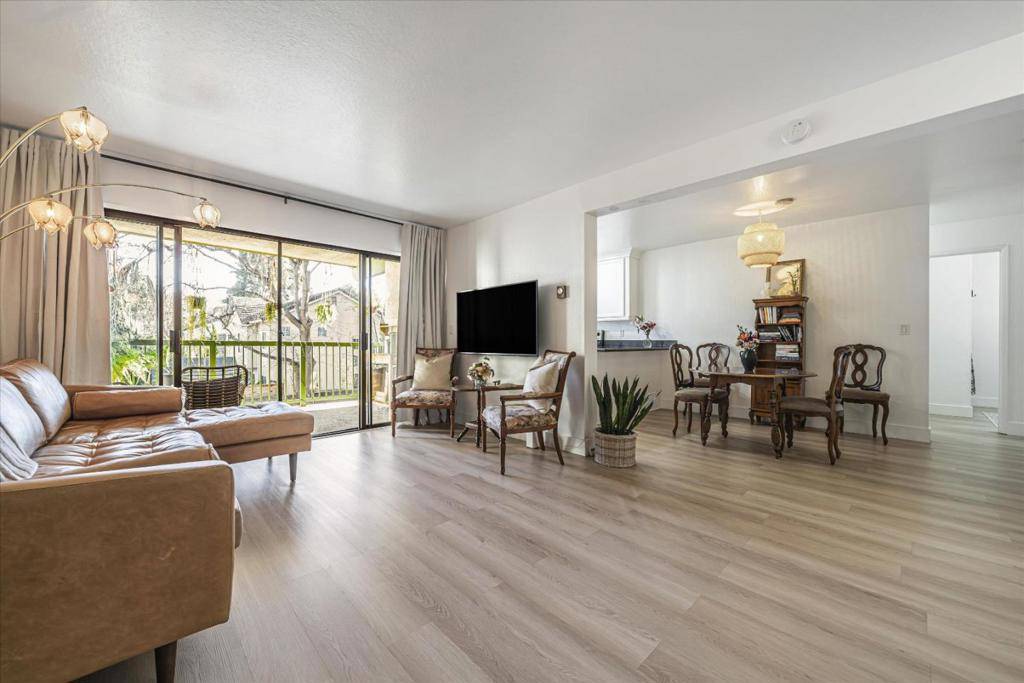 Fremont, CA 94536,38780 Tyson LN #205C