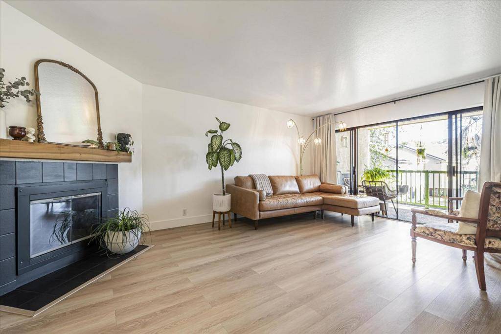 Fremont, CA 94536,38780 Tyson LN #205C