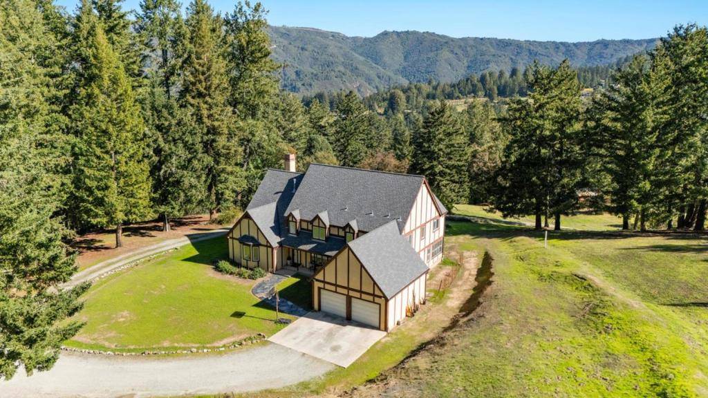 Los Gatos, CA 95033,24595 Skyland RD