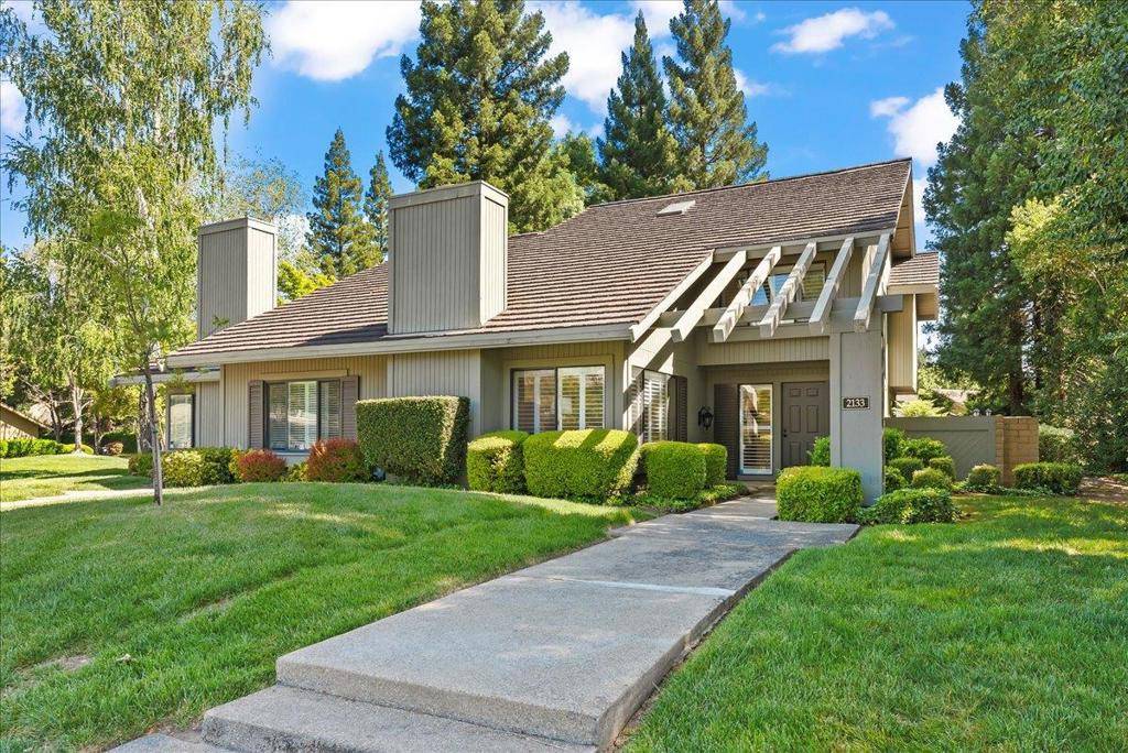 Gold River, CA 95670,2133 Gold Rush DR