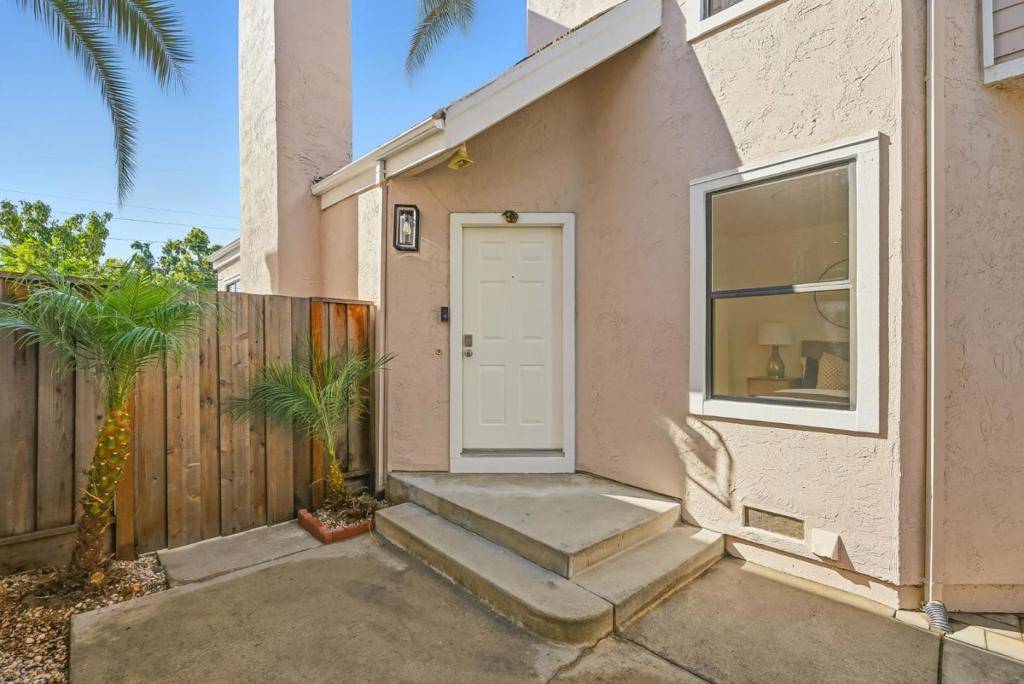 Milpitas, CA 95035,468 Glenmoor CIR