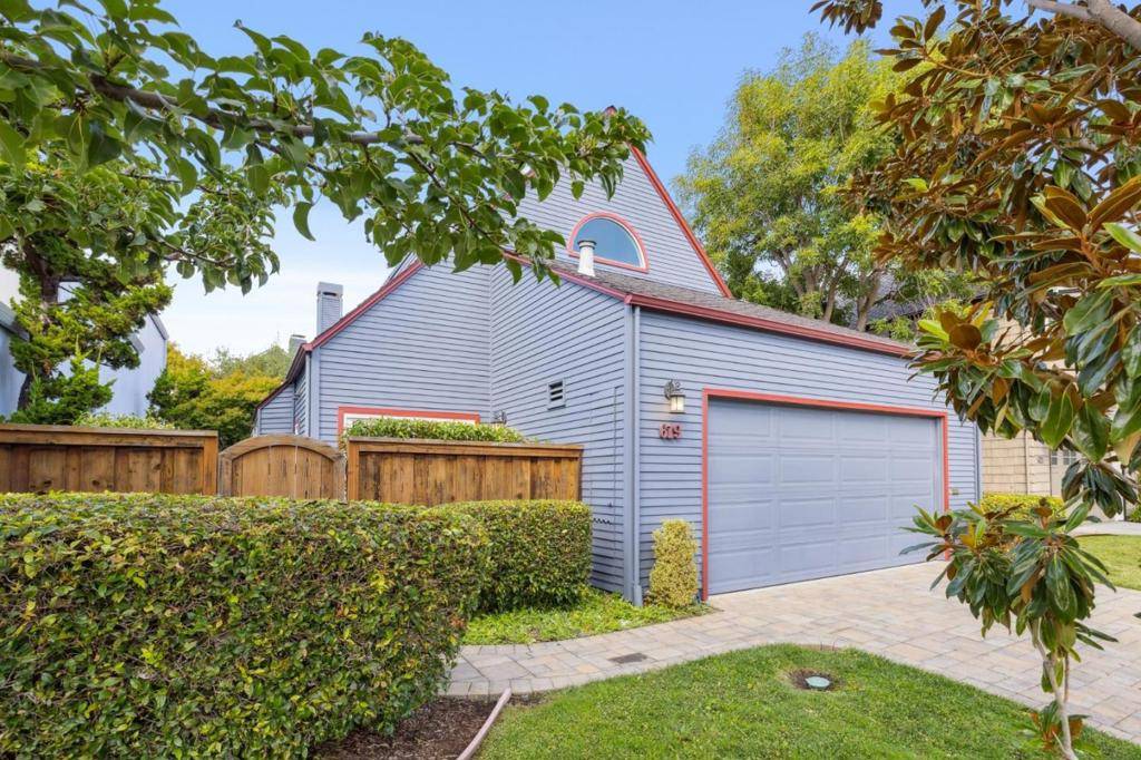 Foster City, CA 94404,619 Mystic LN