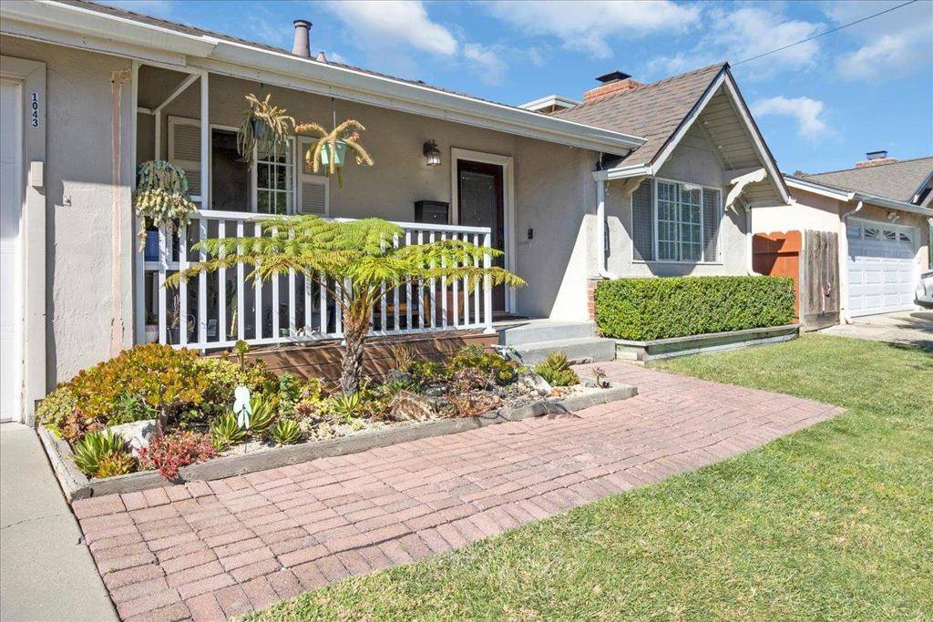 Salinas, CA 93906,1043 Heather DR