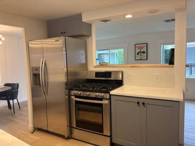 San Jose, CA 95134,824 Spindrift Ave