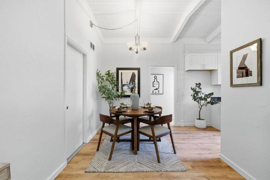 East Palo Alto, CA 94303,2544 Illinois ST