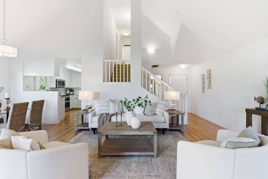 Foster City, CA 94404,1024 Rudder LN