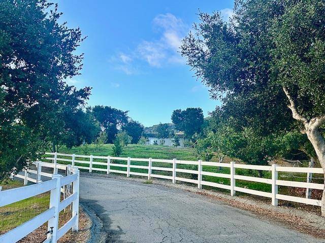 San Juan Bautista, CA 95045,547 Mission Vineyard RD