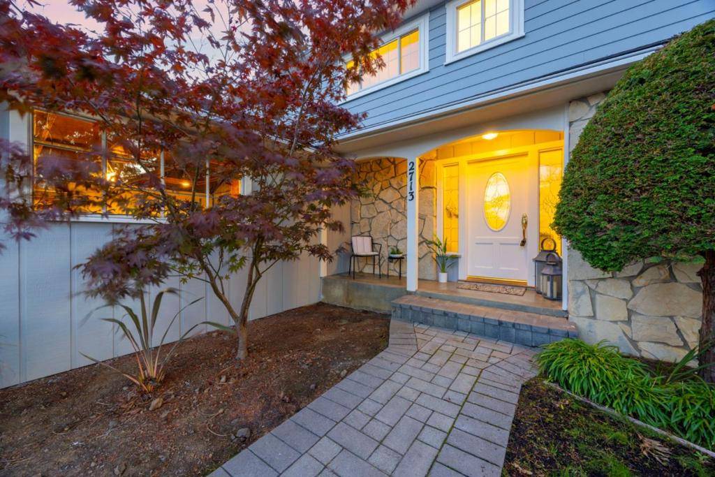 Belmont, CA 94002,2713 Comstock CIR