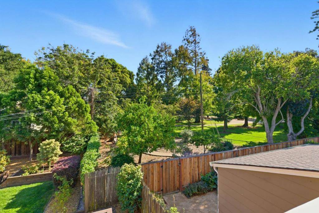 Burlingame, CA 94010,733 Lexington WAY