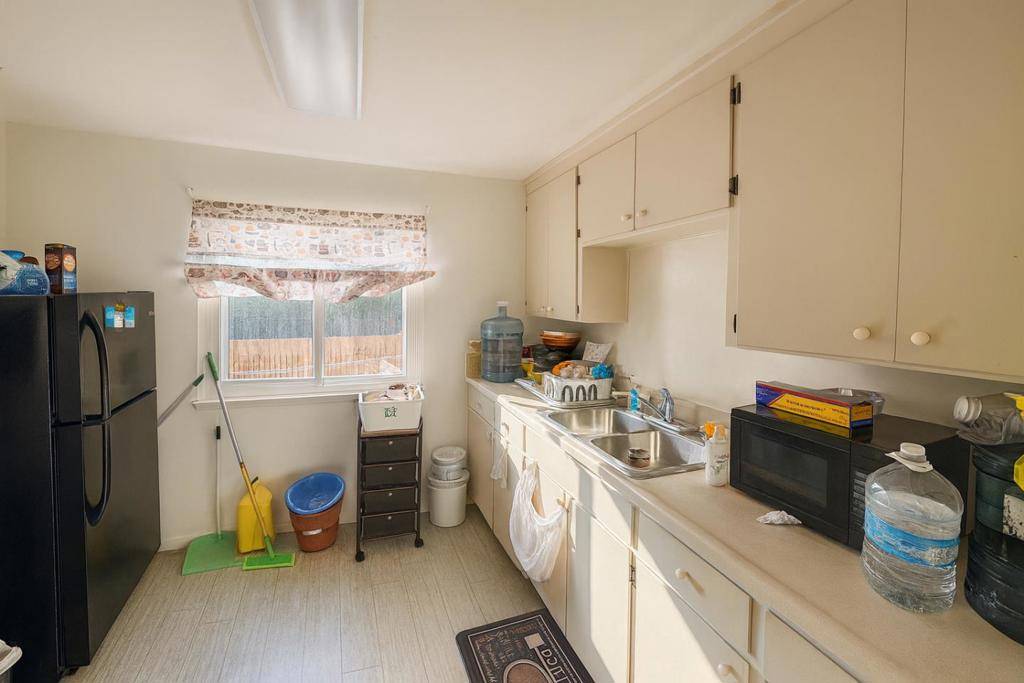 San Bruno, CA 94066,959961 Easton AVE