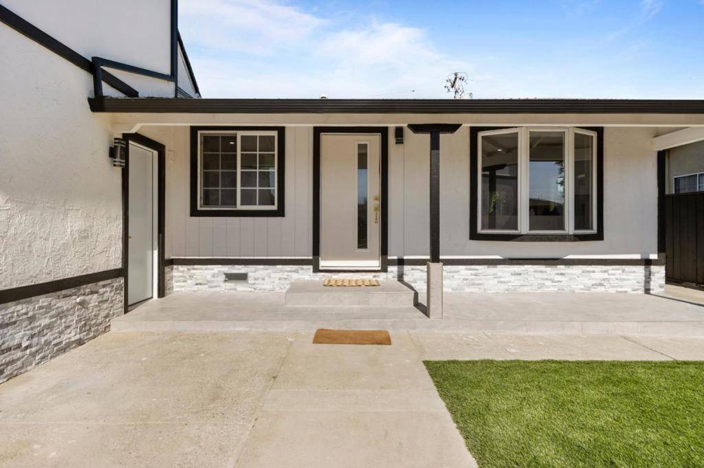 Fremont, CA 94538,40422 Landon AVE