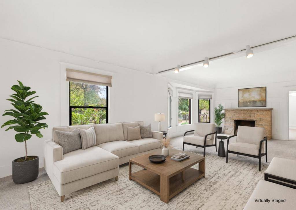 Los Altos, CA 94022,17 Oak ST