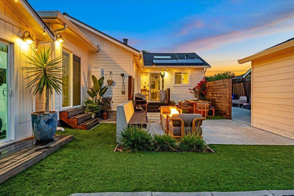 Santa Cruz, CA 95062,4310 Nova DR