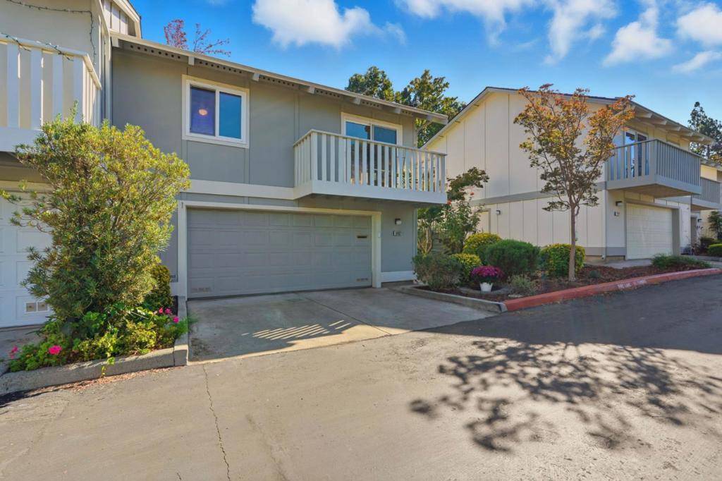 Cupertino, CA 95014,10902 Northfield SQ