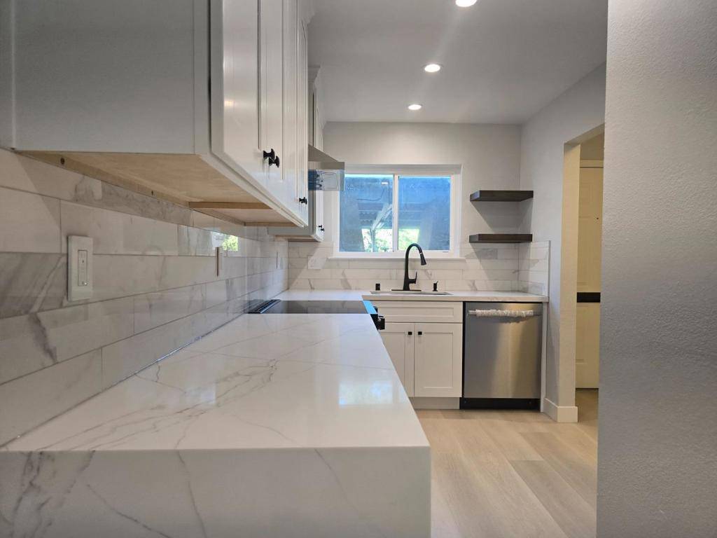 Santa Clara, CA 95051,840 Quince AVE #27