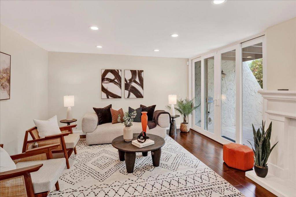 Los Gatos, CA 95032,105 Callecita