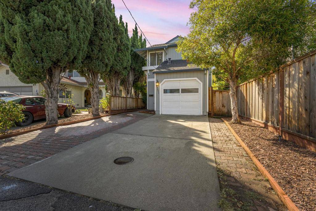 Cupertino, CA 95014,10091 Santa Clara AVE