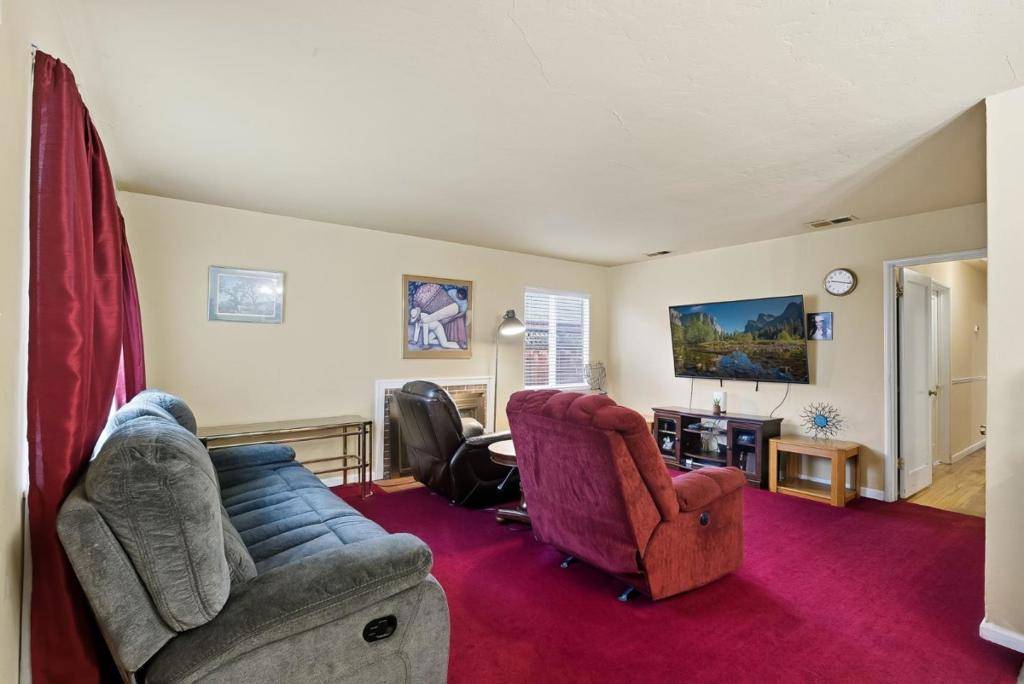 San Jose, CA 95116,82 Magellan AVE