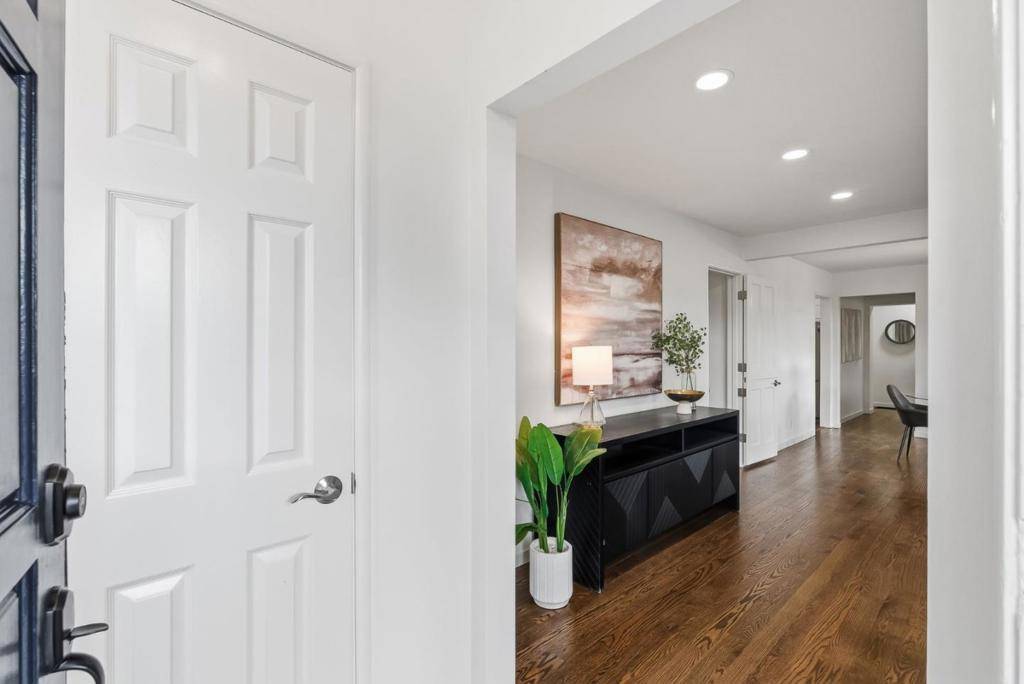 Millbrae, CA 94030,12 Dexter PL