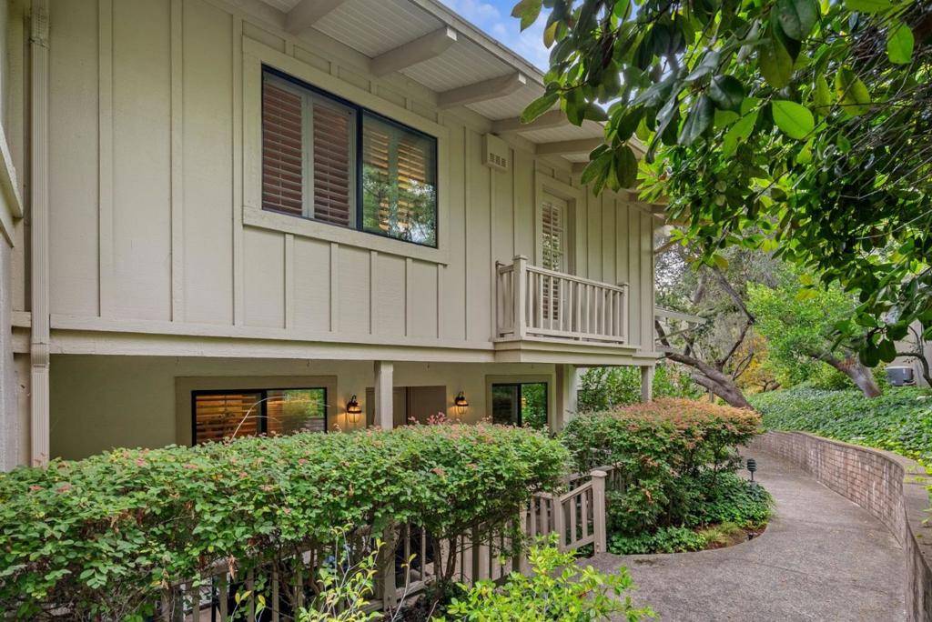 Saratoga, CA 95070,14676 Wild Berry LN