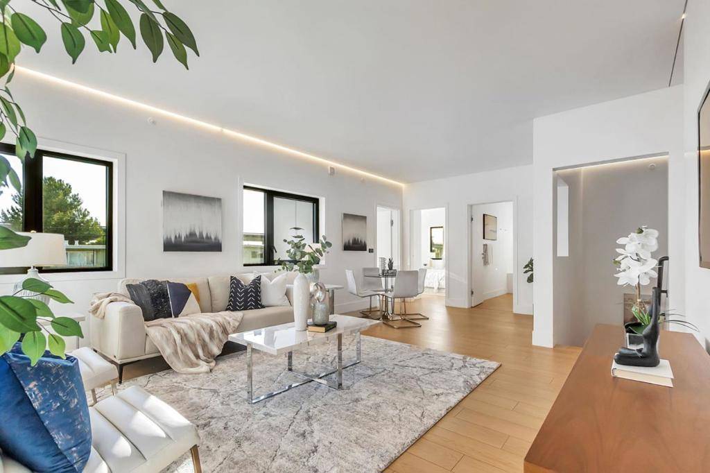 Union City, CA 94587,33852 11th ST