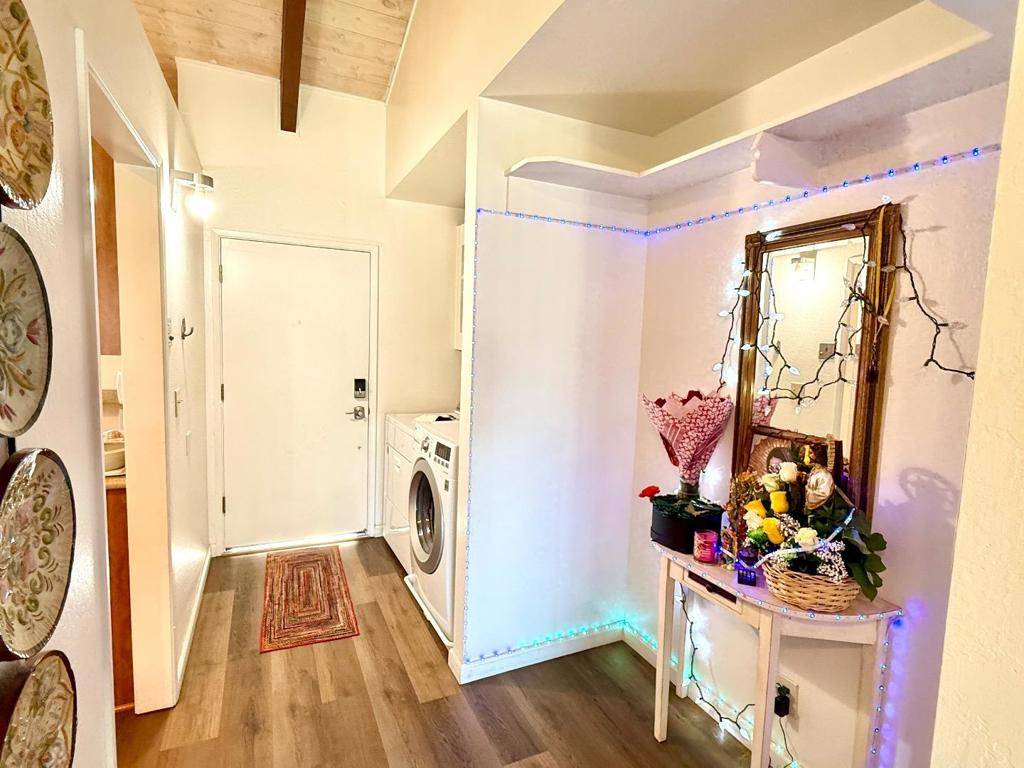 Salinas, CA 93905,166 Kern ST #26