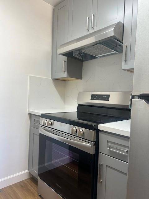 San Mateo, CA 94403,1950 Ivy ST