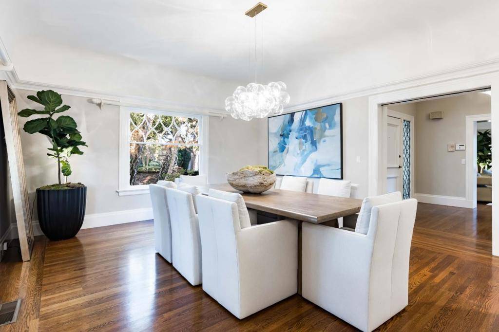 Palo Alto, CA 94301,765 University AVE