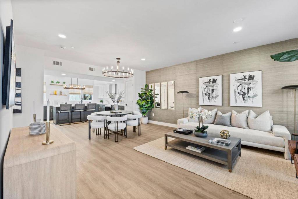 Sunnyvale, CA 94085,584 Compton TER