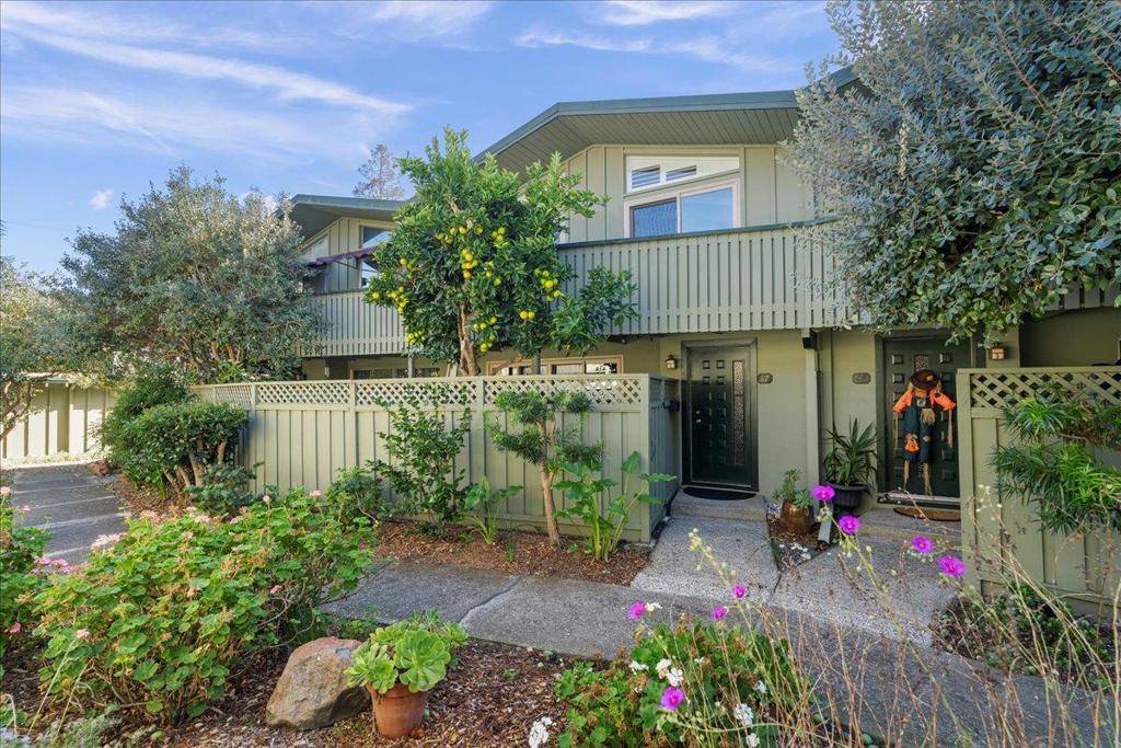 Mountain View, CA 94040,278 Monroe DR #17