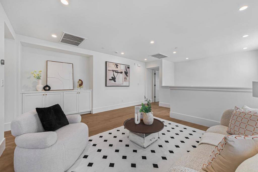 San Jose, CA 95124,3231 Lanelle PL