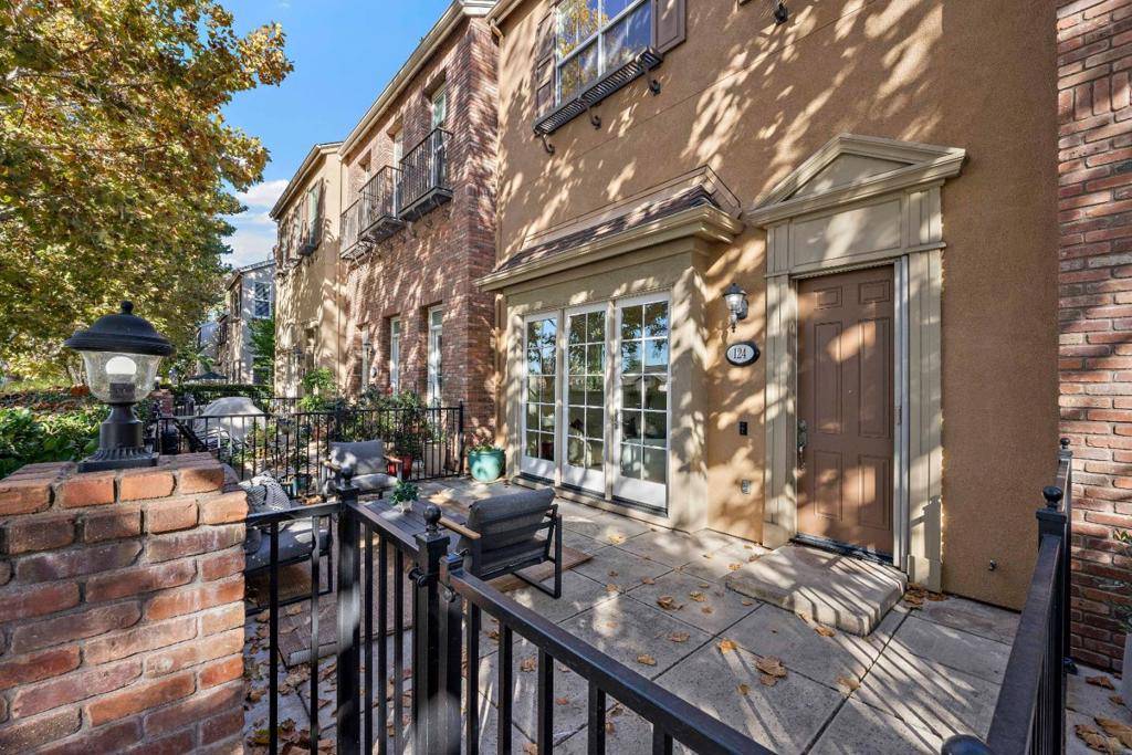 San Jose, CA 95126,124 Sunol ST