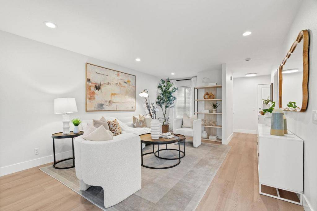 Los Gatos, CA 95032,766 Pollard RD