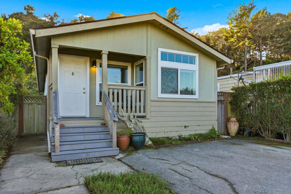 Moss Beach, CA 94038,172 Culebra LN