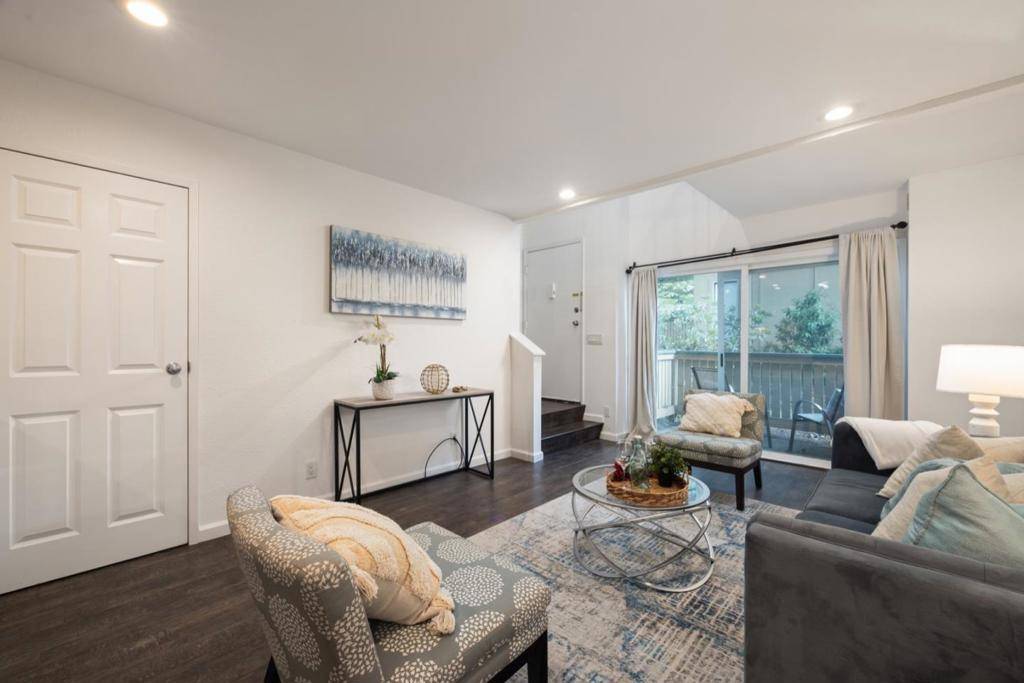 Daly City, CA 94015,385 Mandarin DR #5