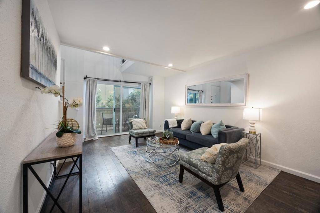 Daly City, CA 94015,385 Mandarin DR #5