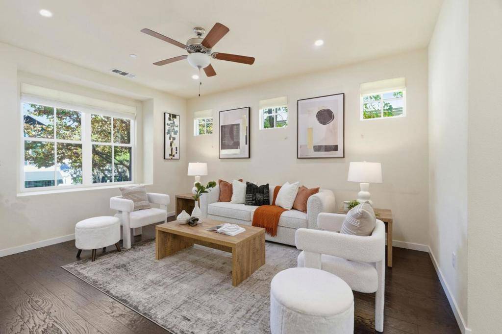 Mountain View, CA 94041,361 W Evelyn AVE