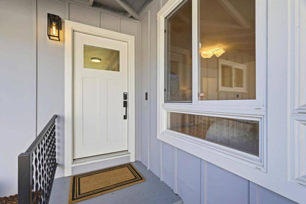 Cupertino, CA 95014,19990 Pear Tree LN