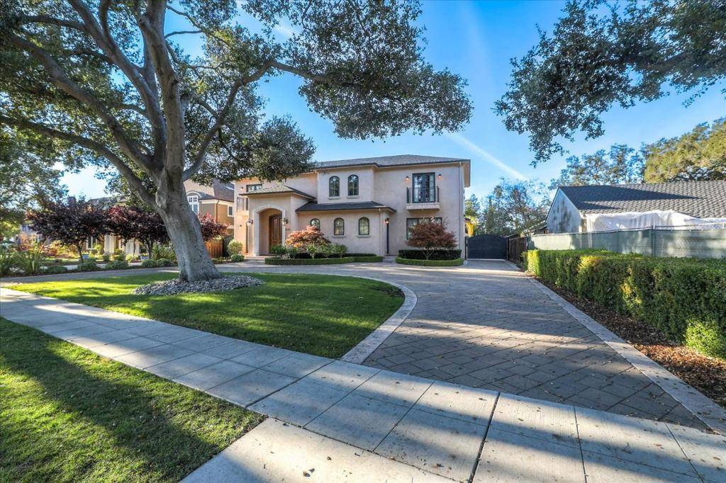 San Jose, CA 95126,1621 University WAY