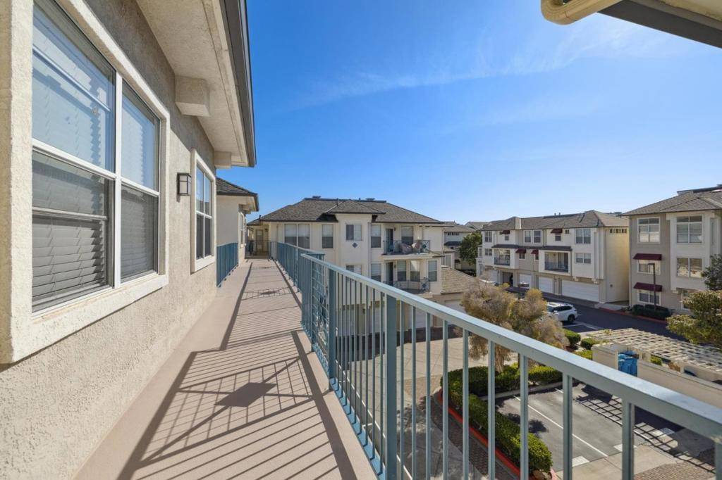Redwood City, CA 94065,200 Baltic CIR #232