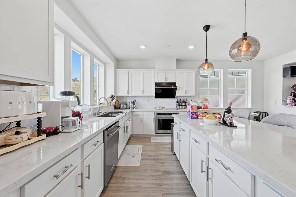 Hayward, CA 94544,28983 Ashwell AVE