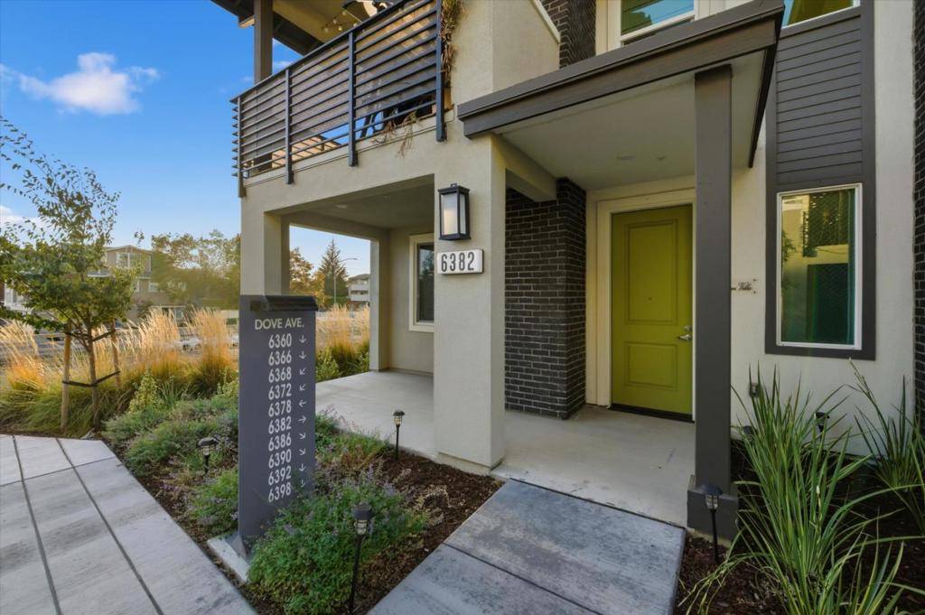 Dublin, CA 94568,6382 Dove AVE